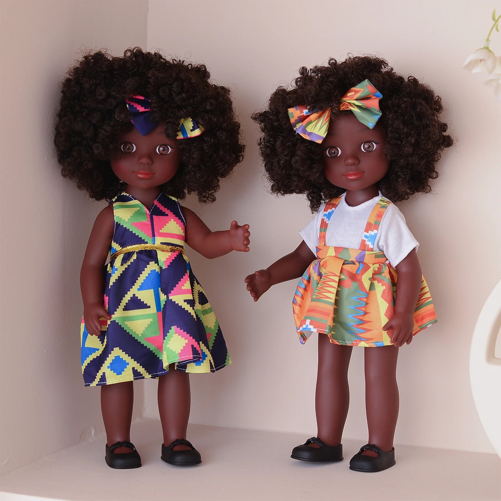Boneca de cabelo cacheado - Brinquedos Kids
