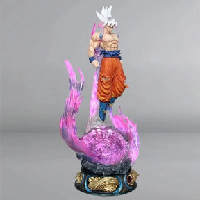 Goku Super Saiyajin 25cm – Brinquedos Kids